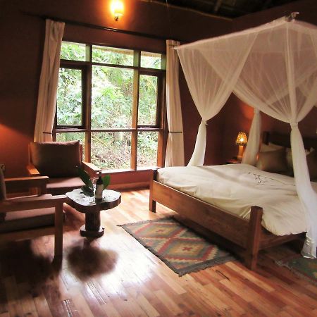 Primate Lodge Kibale Kampala Exteriér fotografie